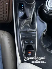  32 كامري 2020 وارد المركزية سعر قابل للتفاوض فحص كامل كرت ابيض ماشية 90 الف صيانة كاملة قبل شهر