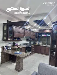  12 العنوان: للبيع شقة مميزة في العقبة/ منطقة السابعه