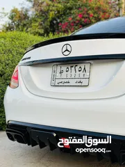  13 Mercedes C300 2019