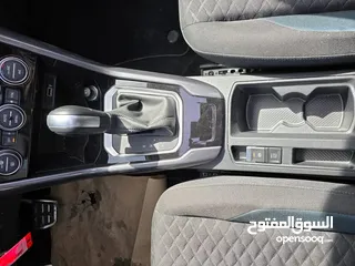  10 فولكس فاجن T-ROC ترخيص 2020 محرك 1500 بنزين