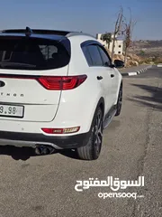  6 سبورتج ماتور 2000 ديزل 4*4 فل اضافات مع بانو راما