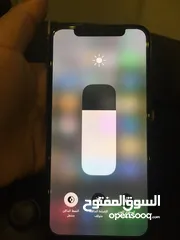  3 ايفون 11 برو 265 GB مع اربع كفرات  الوصف مهم