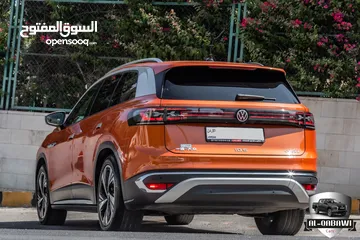  7 Volkswagen ID6 Crozz Pro 2021  السيارة مميزة جدا و قطعت مسافة 61,000 كيلو متر
