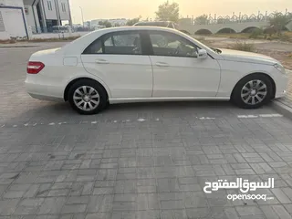  2 Mercedes-E300 2010