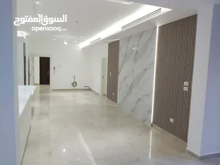  29 شقة جديدة للبيع اربع غرف نوم مع حديقة في دير غبار