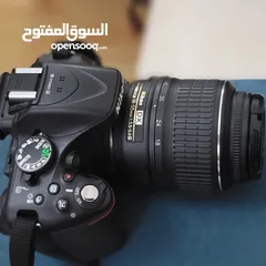  2 كاميرا نيكون D5200 مع عدستين(18-55)mm  و (55-200)mm