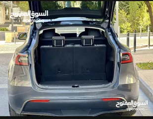  12 Tesla model Y long range 2022  Auto score B+ سبع مقاعد