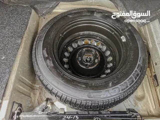  17 مرسيدس E200  موديل 2000