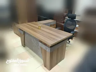  7 مكتب مدير مع جانبية وادراج وطاولة وسط توصيل مجاني داخل عمان والزرقاء
