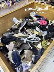  6 محل احذية للبيع المحل كامل او ما داخل المحل