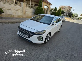  1 هونداي ايونك 2018 فل كامل فحص كامل عداد 130Km مالك 1 فقط