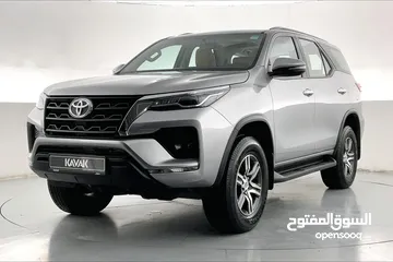  5 2022 Toyota Fortuner GXR  • Flood free • 1.99% financing rate