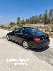  4 Mercedes AMG C200