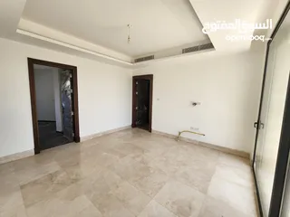  8 شقة فارغة للبيع بين الدوار الرابع و الخامس(عدد 2 ) - ref: 14611