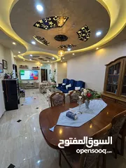  2 شقة للبيع في الحي الشرقي