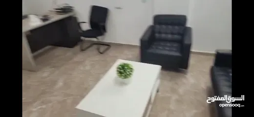  3 مكتب للبيع في وسط طولكرم