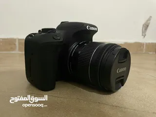  2 كاميرا كانون 800d مع عدسة والشحن والترايبود وشنطتين   Canon 800d with lens and tripod and 2 bag