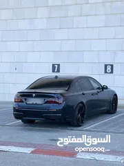  4 BMW750i long