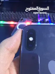  4 iPhone X  64GB  رمادي مش مغير اشي التلفون نظيف للبيع او للبدل على شاشة Pc