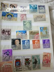  12 طوابع بريدية