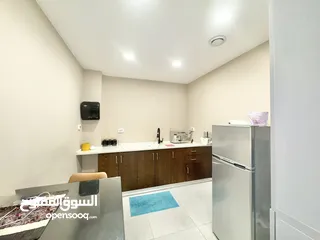  9 مركز تجميل للبيع مع معدات حديثة