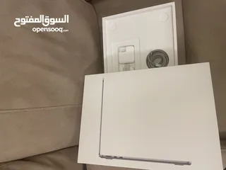  3 ‏MacBook للبيعM2