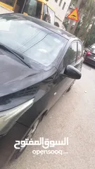  3 تويوتا يارس للبيع