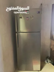  19 بيع عفش بيت كامل بسعر غرفه نوم يا ناس  و اجهزه كهربائية السعر ع الكاش و لكل العفش و السعر يا بلاش