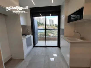  1 شقه فارغة للايجار في ضاحية الريحان قرب لاكاسا مول