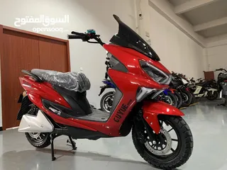  6 electric scooter red color fast speed 130kmh , with long range