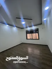  7 اخر شقه في المشروع بسعر مغري