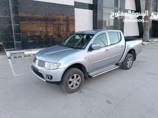  2 ميتسوبيشي هنتر موديل 2013 تسير 2014 (4*4)