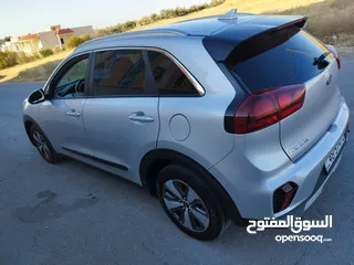  8 كيا نيرو 2020 هايبرد لون سلفر حره باسم المستورد 29/5 قبل يوم فحص كامل بحال الوكاله