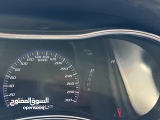  17 جيب جراند شيروكي SRT8 اصلي 6400 سي سي موديل 2015 فحص كامل فل اضافات أقل سعر