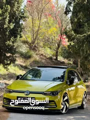  1 Golf MK 8 بالسعرر المميز واللون المميز