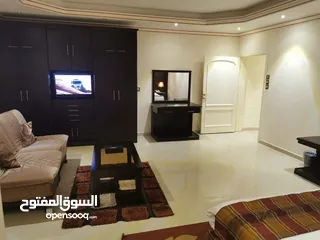  14 شقة متميزة غرفتين نوم اوغرفة تقاطع شارع صارى مع عبدالرحمن السديرى حى السلامة جدة