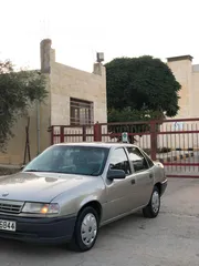  19 أوبل فيكترا 1991