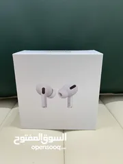  2 Airpods pro with wireless charging case