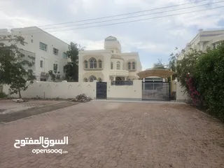  3 Spacious 5-Bedroom Villa for Sale in Azaiba, Oman - Perfect Family Home