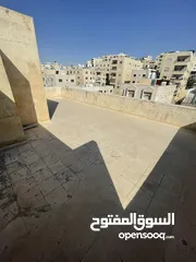  25 شقه مع روف للبيع ماركا الجنوبيه مقابل مسجدالفردوس   مساحه الشقه   111محلات محمد    رفيق