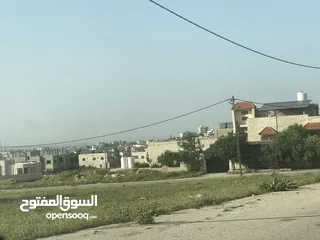  4 سكني / ڤلل