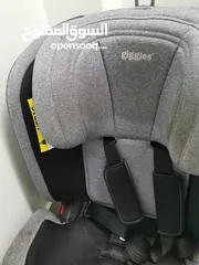  3 Baby car chair in very good condition for new born up to 12 years