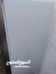  5 فريزر بحاله ممتازه وبسعر مغري  100دينار