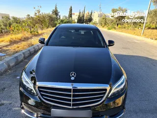  17 Mercedes-Benz C-Class 200 2019    Exclusive 4MATIC 54000KM