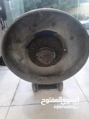  2 للبيع جلايه بلاط إيطالي 19انش بحاله ممتازه مع كامل أغراضها تنفع لغسيل السجاد