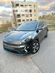  12 كيا نيرو Kia Niro EV كهربائية بالكامل 2022 فل اعلى صنف مع فتحة فحص عداد قليل 27 الف كاش او اقساط