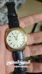  3 ساعات قديمه مخزنه