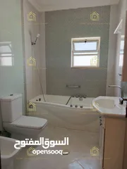  12 شقة مميزة - الجبيهة - 3نوم1ماستر - 220م - بلكونتين بإطلالــــه مميزة - قرب الخدمات العامة