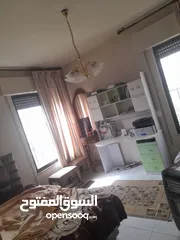  11 فيلا مستقله في تلاع العلي بسعر شقه للبيع المستعجل بسعر مغري جدا جدا مكونه من سكنتين