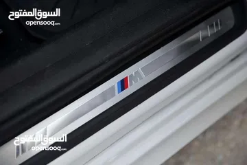  29 BMW 330e XDrive 2022 M kit للبيع كاش او اقساط